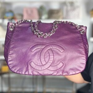 CHANEL PURPLE FLAP BAG